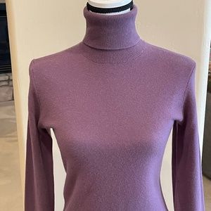 Cashmere turtleneck sweater
